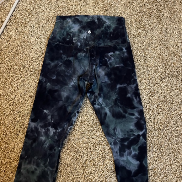 Cropped lululemon align leggings - Picture 10 of 11